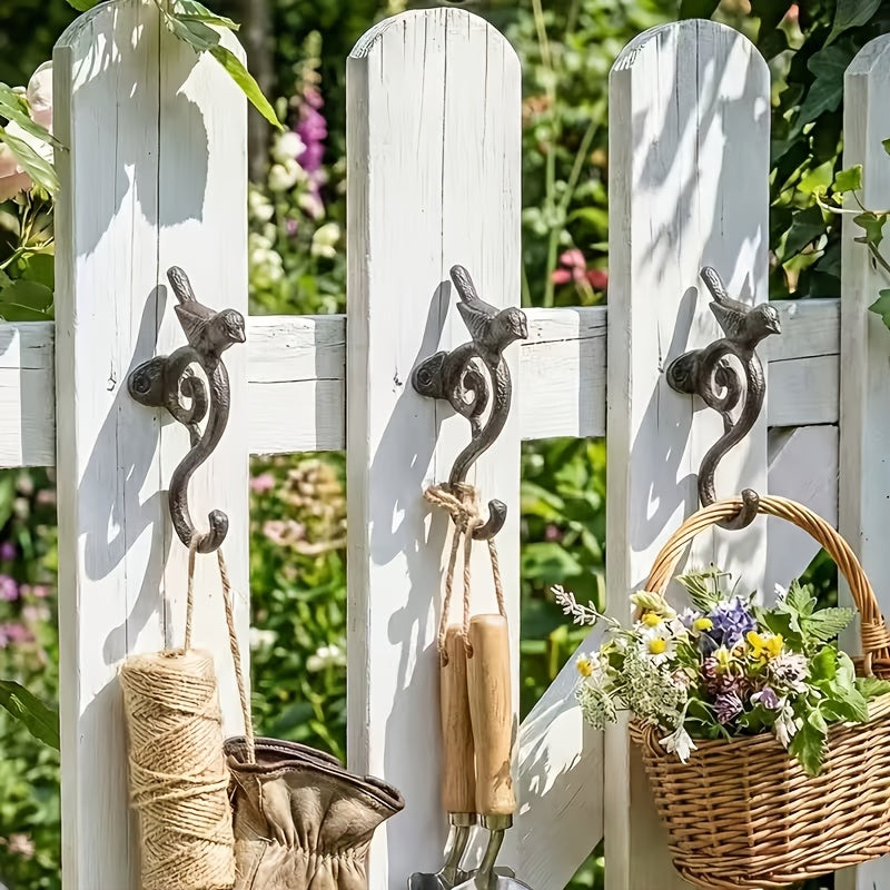 3pcs Cast Iron S-shaped Bird Hook, Heavy Duty Vintage Wall Hook For Hanging Coats, Bags, Keys, Rustic Garden Decoration Outdoor Yard Fence Decoration, Unique Housewarming\u002F Easter Gift For Mom And Dad, Multi-functional Hook
